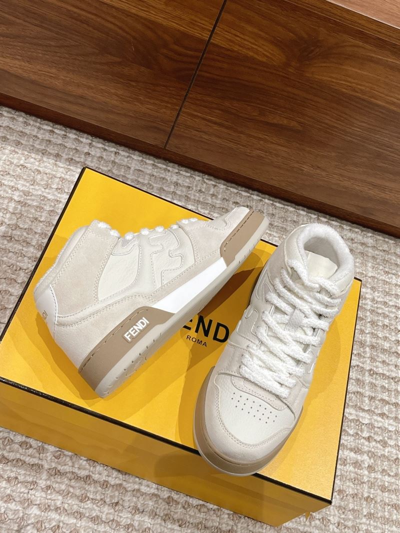 Fendi Low Shoes